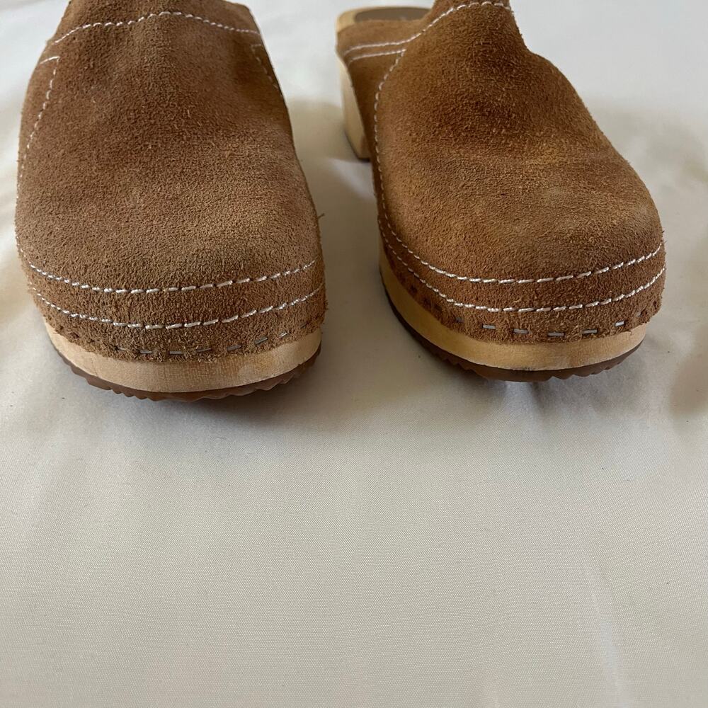 Banana Republic Leather Clogs Sz 6.5 Boho Lagenlook Casual Western - Picture 4 of 7